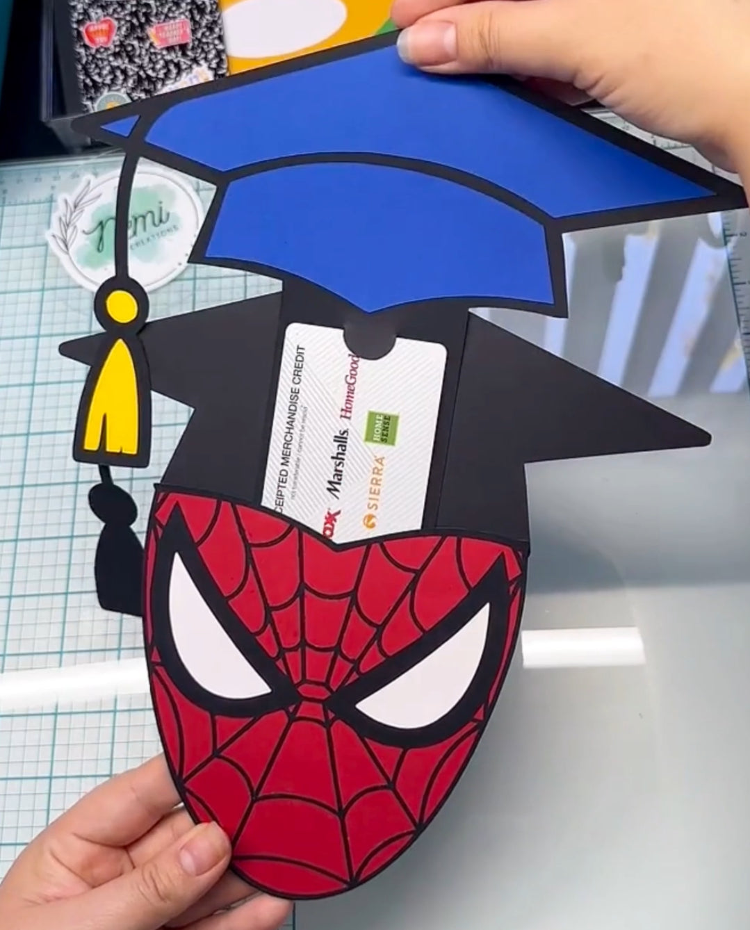 Superhero Spider Grad Money Card
