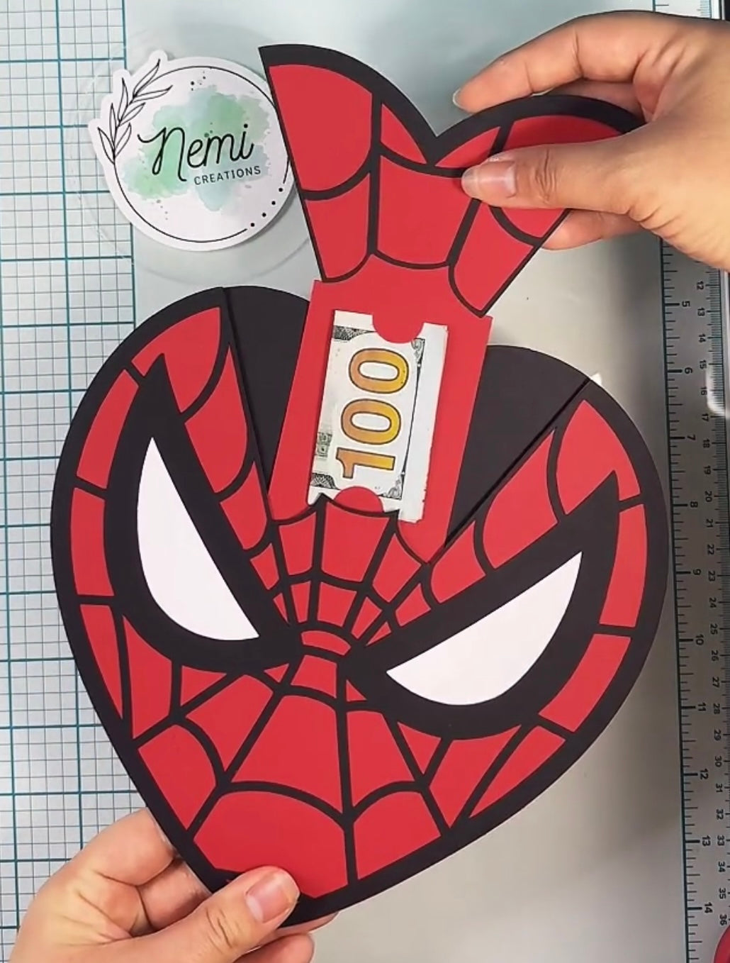 Spidey Heart Money Card